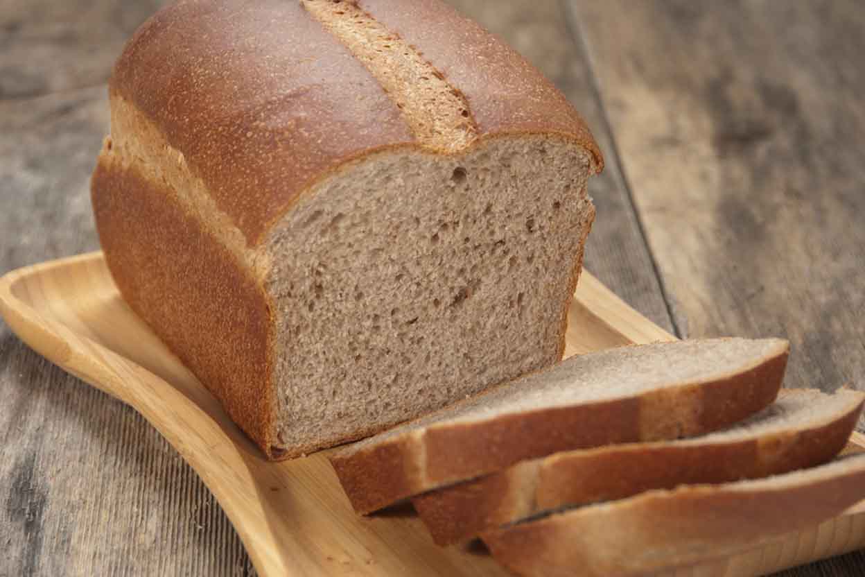 soft-sandwich-bread-with-flax-recipe-king-arthur-flour