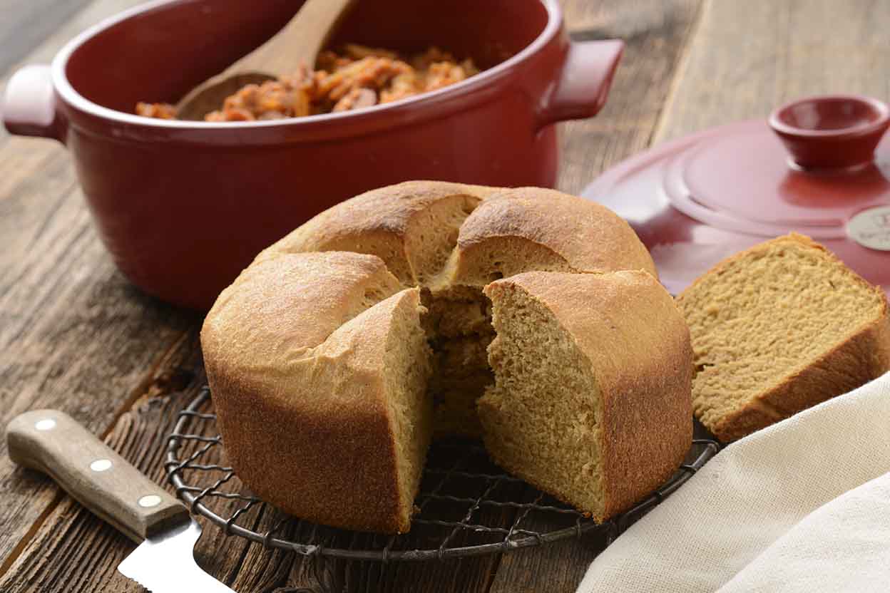 New England Anadama Bread Recipe | King Arthur Flour