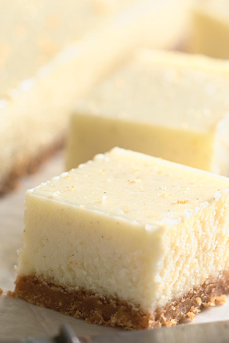 Vanilla Bean Cheesecake Bars Recipe