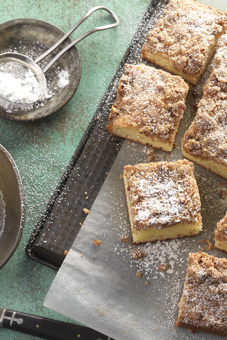Gluten-Free Cinnamon-Streusel Sour Cream Coffeecake Recipe