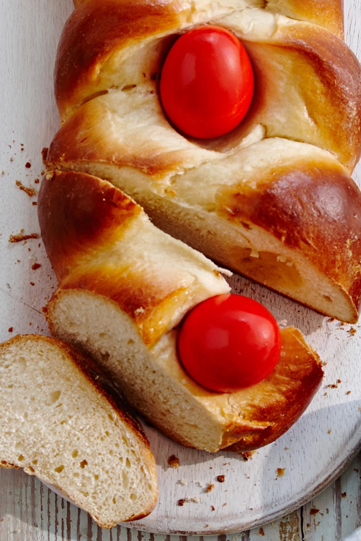 Greek Tsoureki Recipe