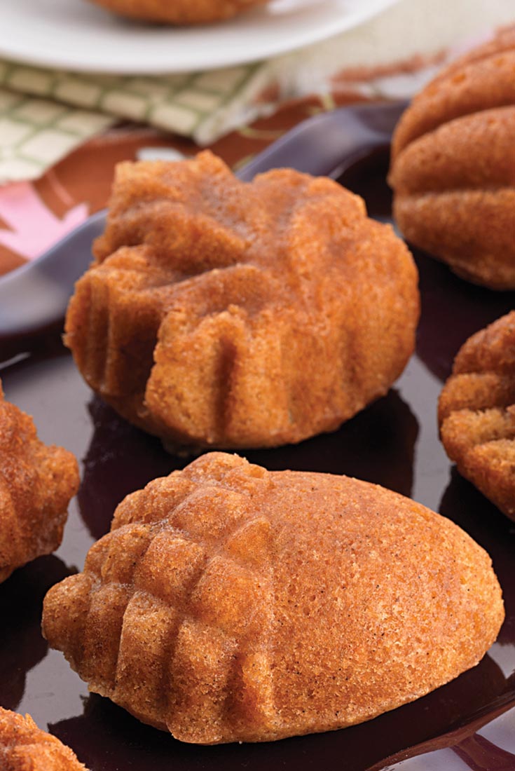 Vanilla Chai Cakelettes Recipe