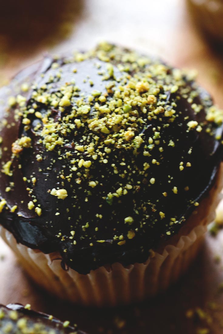 Pistachio-Cardamom Cupcakes with Dark Chocolate Ganache Recipe