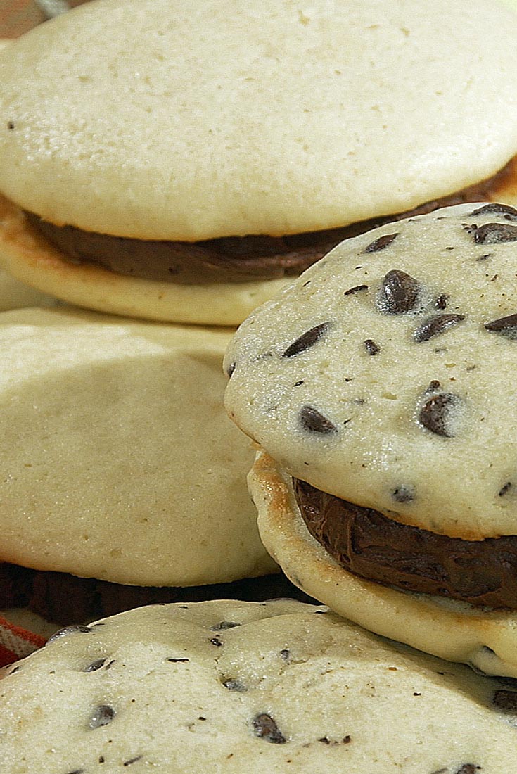 Reverse Whoopie Pies Recipe