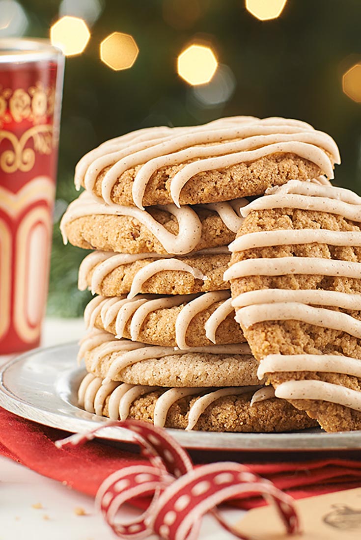 Chai-Glazed Almond Cookies Recipe
